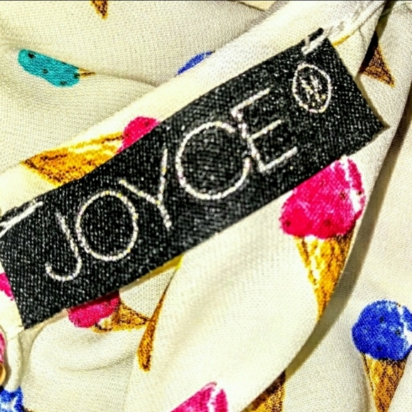 Joyce Romper Size Medium Silky Icecream Print NWOT - Picture 10 of 11